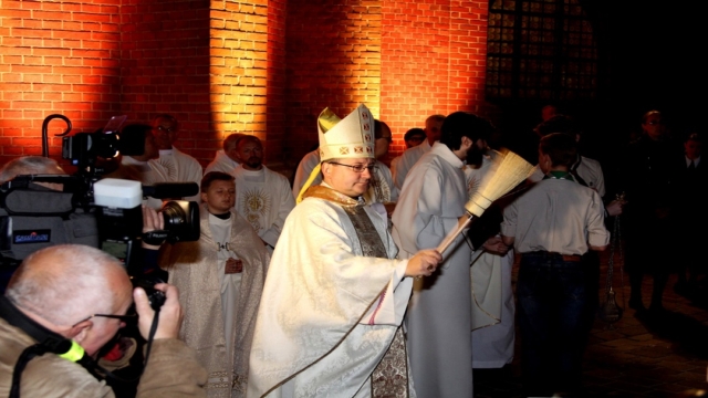 Agluc 20181109 00670